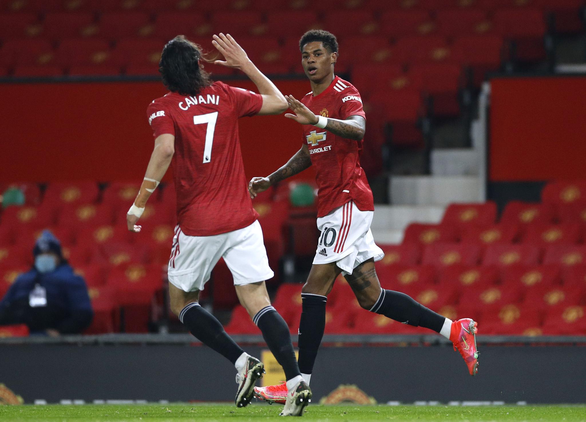 每当柏杨出 每当柏杨出